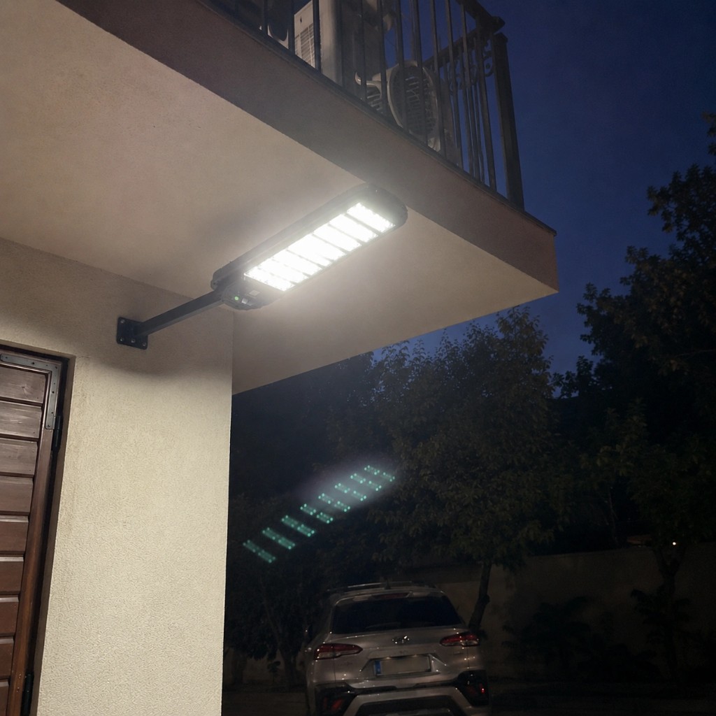 Jardim iluminado com Luxora Pro